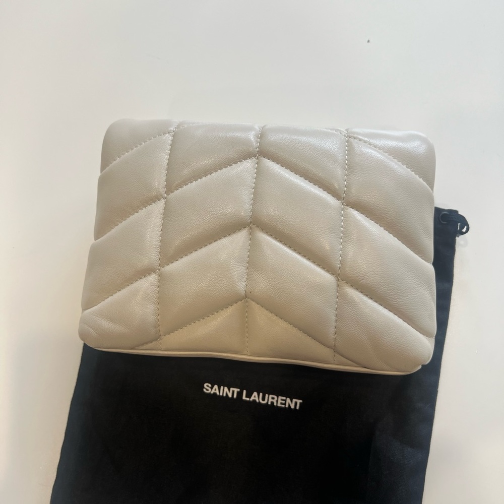 Saint Laurent Loulou small puffer pouch - Picture 3 of 5
